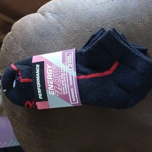 Energy Zone performance 3 pair black ankle socks